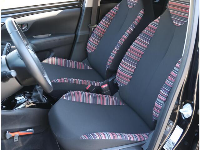 Citroen C1 1.0 VTi Shine | 1ste eigenaar | Camera | Climate control | Navigatie | Privacy glas | LMV | NL Auto |
