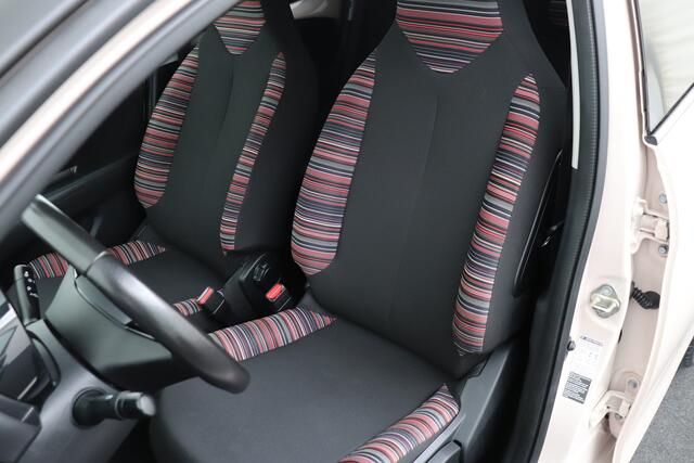 Citroen C1 1.0 VTi Feel Pack-Comfort Bluetooth LED Getint glas