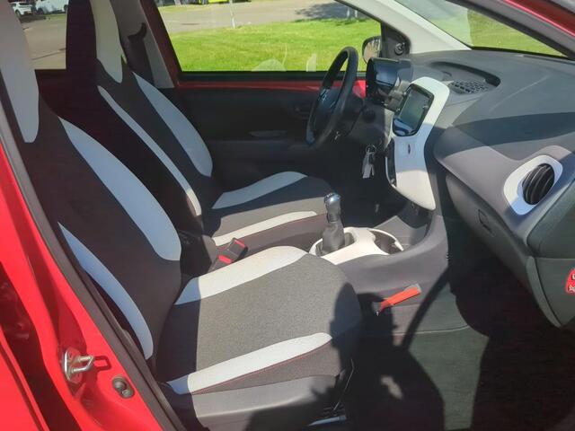 Citroen C1 1.0 VTi Feel Camera/Apple CarPlay/Airco/Donker getint glas/GEEN AFLEVERKOSTEN