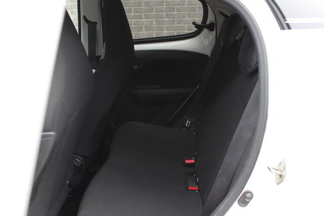 Citroen C1 1.0 VTi Origins Airco, Applecarpl./Andr. Auto, achteruitrijcamera, 15" inch LM velgen