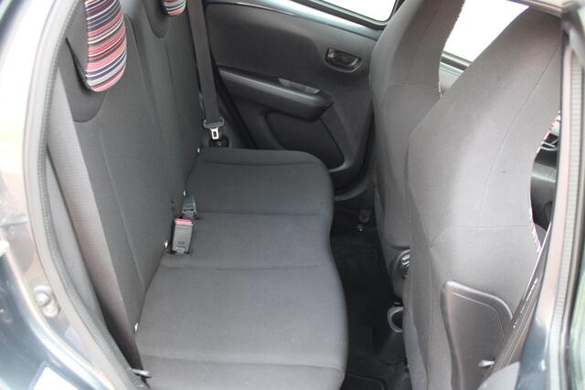 Citroen C1 1.0 VTi Feel 5-drs Airco LM Velgen