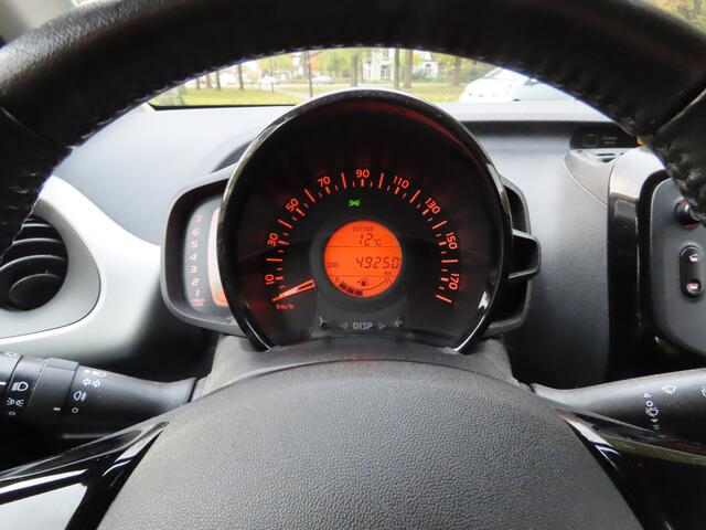 Citroen C1 1.0 e-VTi Airscape Feel Cabrio Airco Cruisecontrol Xenon Bleutooth 5Drs 1E Eigenaar***Dealer Onderhouden***