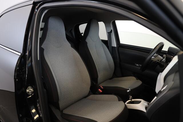 Citroen C1 VTi Shine 75 Navi | Automaat | Lichtmetaal | Camera | bluetooth