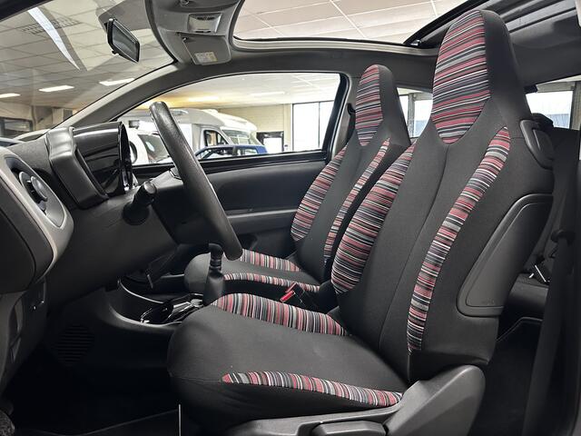 Citroen C1 1.2 PureTech Airscape Shine/ D-Riem Verv. 70.000KM!/ Open-Dak!/ 15''LMV/ Bluetooth/ Multi.Stuur/ Elek.Pakket/ Isofix/ Metallic Lak/ C.V.Afstand.