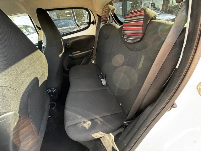 Citroen C1 1.0 VTi Feel Bluetooth Airco Nap