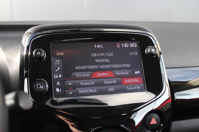 Citroen C1 1.0 VTi Airscape Shine 72pk - Cabrio - Camera - Cruise - Navi - Airco - Rijklaar