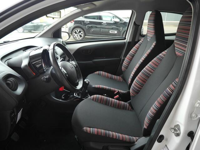 Citroen C1 1.0 VTi Feel | 5 deurs | Extra getint glas | Led dagrijverlichting | Airco | Snelheidsbegrenzer | Bluetooth | 1ste eigenaar