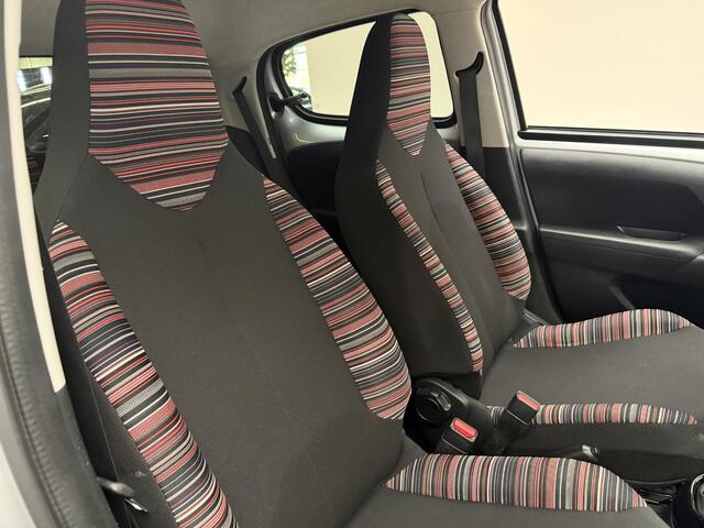 Citroen C1 1.0 VTi Feel Airco | Bleutooth | Zeer zuinig | Getinte ramen achter | 1e eigenaar | NL auto