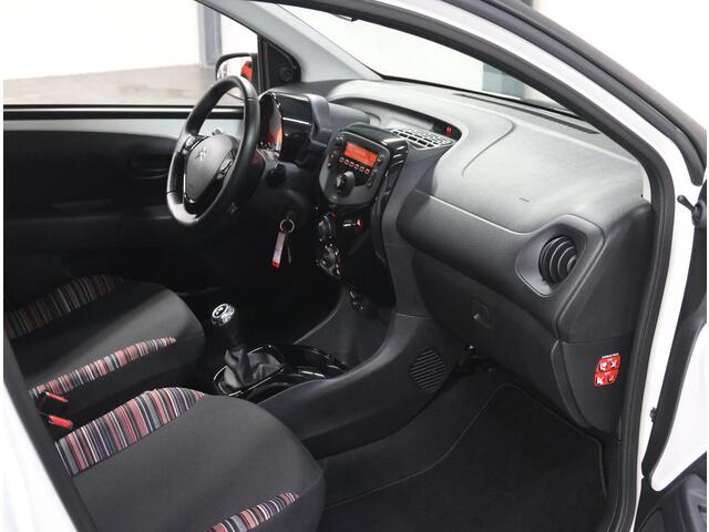 Citroen C1 1.0 VTi Feel | 1ste eigenaar | Airco | Bluetooth | LED | Start/Stop Systeem | Buitenspiegels elektrisch verstel -en verwarmbaar | Isofix |
