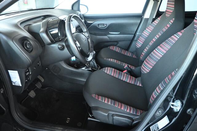 Citroen C1 1.0 VTi Shine Clima Camera LED Dealer Onderhouden! Inruil Mogelijk!