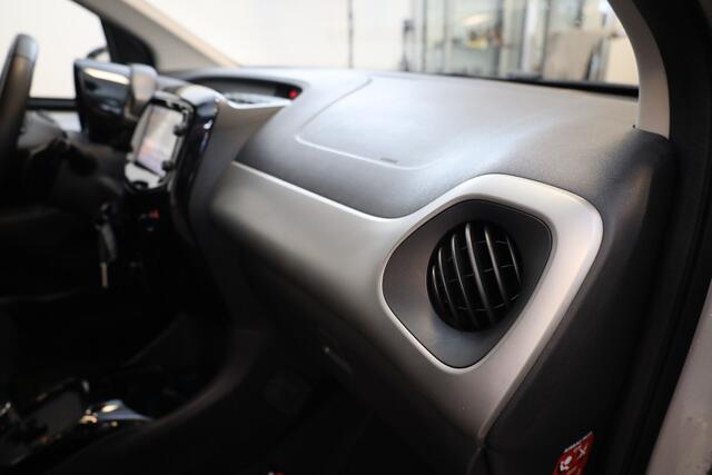 Citroen C1 VTi 68 Shine Automaat/ETG Navigatie | Climate controle | Camera | Parkeer sensoren