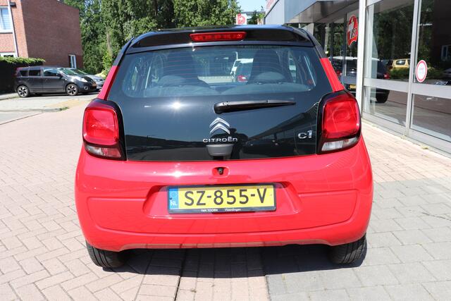 Citroen C1 1.0 e-VTi Feel, sportief zwart dak. Eerste eigenaar, dealer onderhouden!