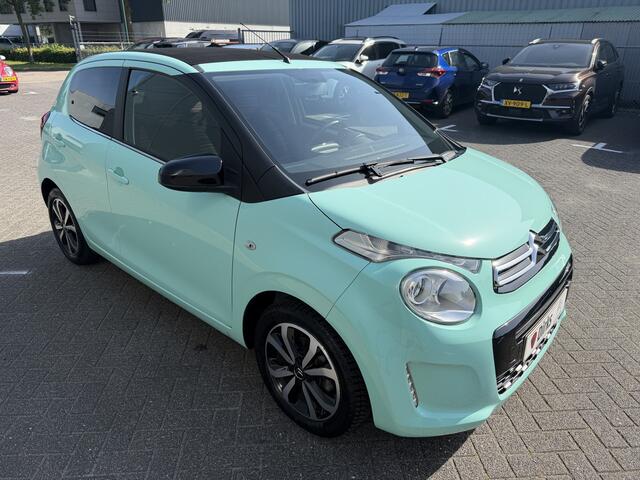 Citroen C1 1.0 VTi Airscape Shine (Navigatie - Automatische Airco - Camera - Apple Carplay - DAB - Elektrisch vouwdak - 15"Lichtmetalen velgen incl 4S)