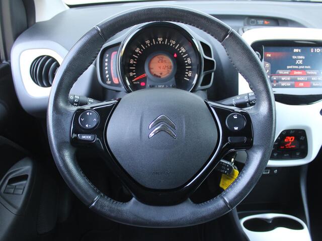 Citroen C1 1.0 VTi Shine | Camera | Clima | Cruise | 15" LM | Apple Carplay/Android Auto | Lichtsensor | Privacy glass |