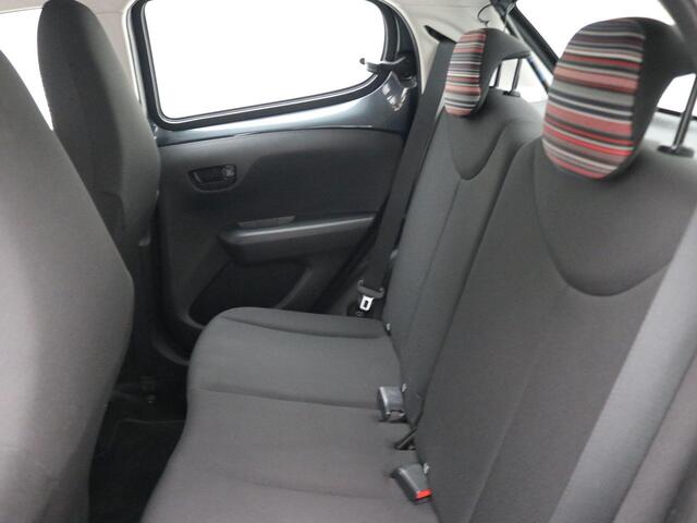 Citroen C1 1.0 e-VTi Feel 5-Deurs / Airco / All Seasonbanden / Cruise Control / Bluetooth / Historie aanwezig / Elektrische ramen voor /