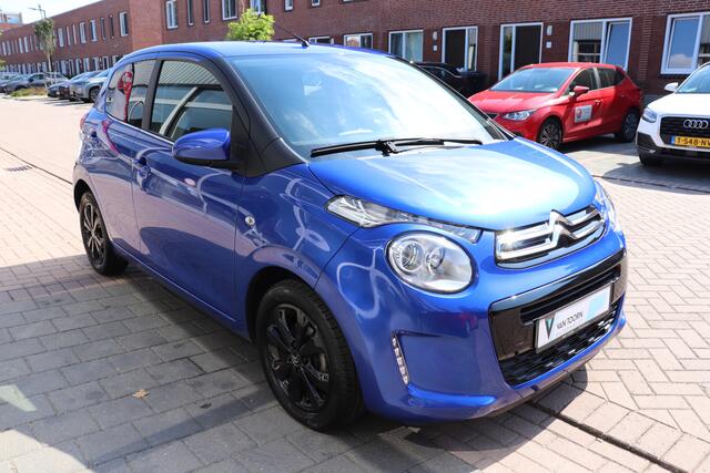 Citroen C1 1.0 VTi Shine. Scherm voor Apple Carplay/Android Auto.