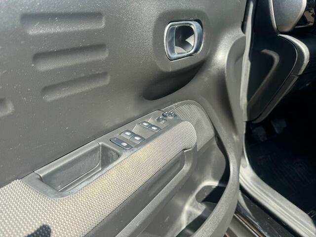 Citroen C3 Aircross 1.2 PureTech Feel - 1e eigenaar | Trekhaak | Dakrails | Airco | Cruise control |
