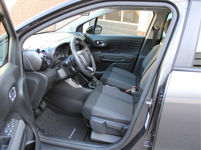 Citroen C3 Aircross 1.2 PureTech Feel 110PK /NAVI/LED/Lane assist/Apple carplay/Cruise control/Climate/CV/Bluetooth/ISOFIX/DAB+/NAP! 1e eig!