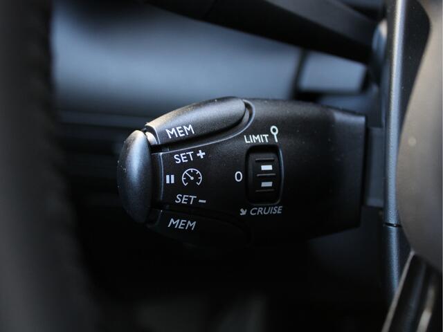 Citroen C3 Aircross 1.2 PureTech Feel 110PK /NAVI/LED/Lane assist/Apple carplay/Cruise control/Climate/CV/Bluetooth/ISOFIX/DAB+/NAP! 1e eig!