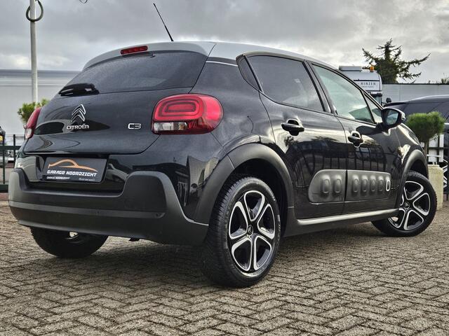 Citroen C3 1.2 PureTech S&S Shine PANORAMADAK|NAVIGATIE|CRUISE CONTROL|ECC/AIRCO|PDC ACHTER|GETINT GLAS Maandag tot Vrijdag van 09.00 tot 20.00 uur en Zaterdag van 09.00 tot 18.00 uur