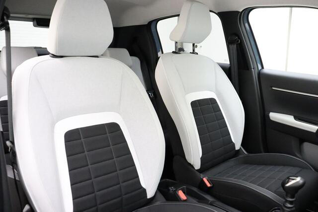 Citroen C3 1.2 Turbo Max Benzine | Handgeschakeld | NIEUW MODEL | NU IN DE SHOWROOM | Camera | Climate Control | Airco | Mirror screen | Cruise Control | Navigatie |
