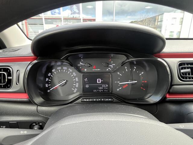 Citroen C3 1.2 PureTech C-Series | Speciale Editie | Apple Carplay | Android Auto | PDC | DAB | NAP