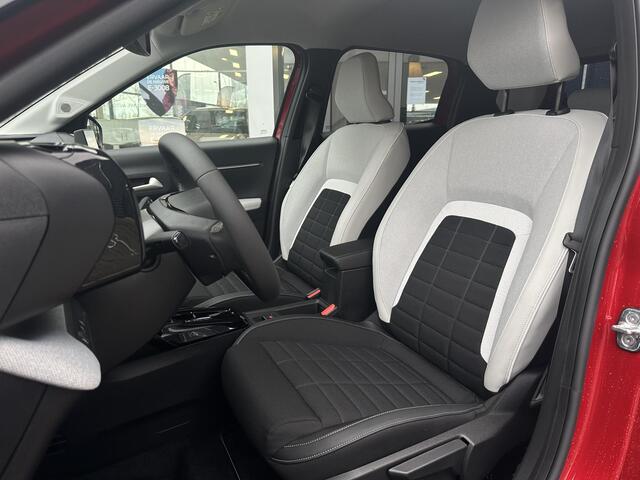 Citroen C3 Ë-C3 Max 44 kWh | 3Fase | Parkeercamera | Full LED | Comfort seats | Navigatie | Apple Carplay/Android Auto | Draadloze telefoonlader | LM velgen |
