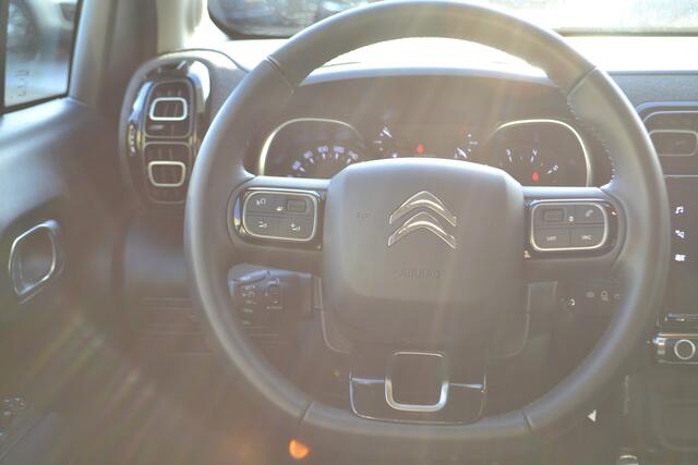 Citroen C3 Aircross 1.2 PureTech Plus I 130 PK I AUTOMAAT I LEDEREN BEKLEDING I STOELVERWARMING I L.M. VELGEN I