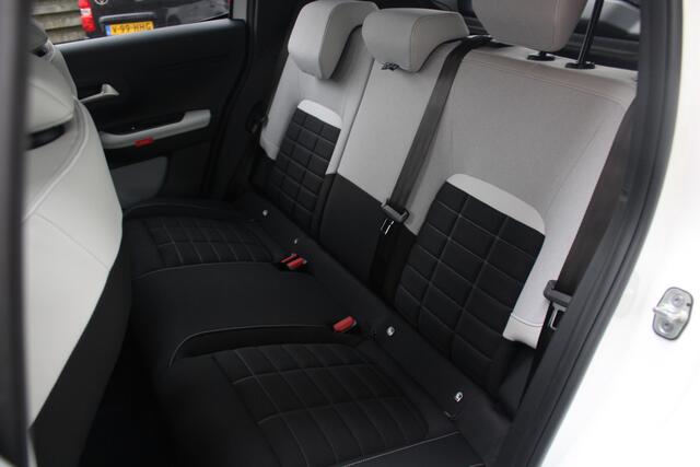 Citroen C3 Ë-C3 Max 44 kWh Interieur Voorverwarming, Head-Up Display, Cruise en Climate Control, Carplay/Android Auto
