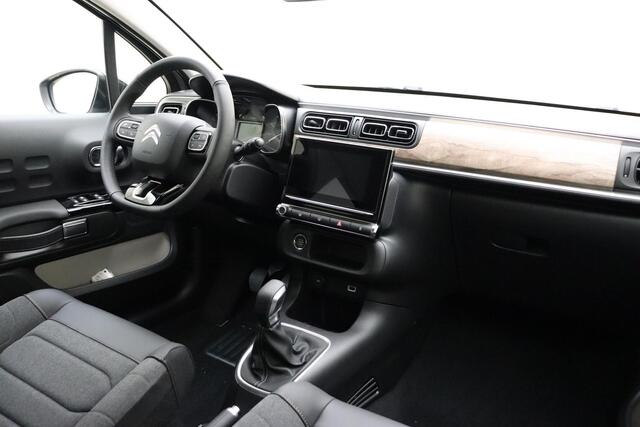 Citroen C3 1.2 PureTech Max 83 PK | Handgeschakeld | NIEUW uit voorraad | ¤ 5.350 ,- korting ! | Stoelverwarming | Camera | Navigatie | Cruise Control | Start/stop | Parkeersensor