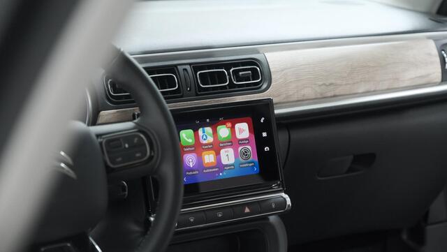 Citroen C3 PureTech 82 Feel Edition | Apple Carplay | Parkeersensoren | Navigatie | Climate Control | 16 Inch Velgen