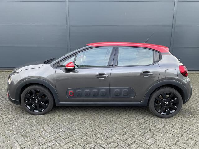 Citroen C3 110pk Shine (Trekhaak - Camera - 17"- Automatische Airco - Navigatie - Parkeersensoren - Apple Carplay)