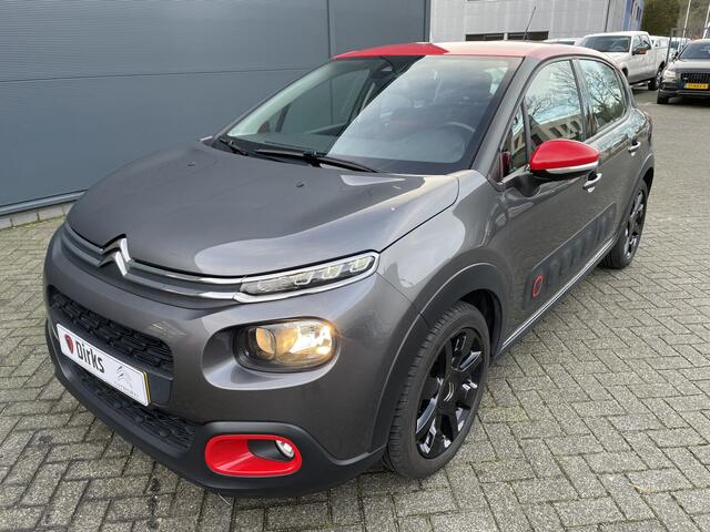 Citroen C3 110pk Shine (Trekhaak - Camera - 17"- Automatische Airco - Navigatie - Parkeersensoren - Apple Carplay)