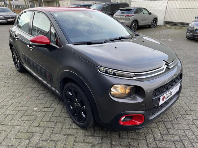 Citroen C3 110pk Shine (Trekhaak - Camera - 17"- Automatische Airco - Navigatie - Parkeersensoren - Apple Carplay)