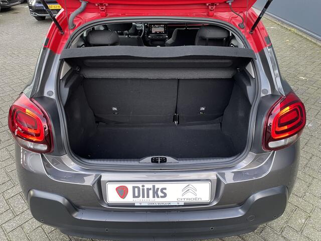 Citroen C3 110pk Shine (Trekhaak - Camera - 17"- Automatische Airco - Navigatie - Parkeersensoren - Apple Carplay)