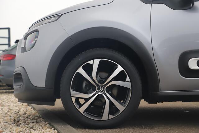 Citroen C3 1.2 PureTech Shine 110PK Automaat Navigatie Achteruitrijcamera 17 inch LMV Carplay Android Getint Glas Lane Assist Clima Cruise