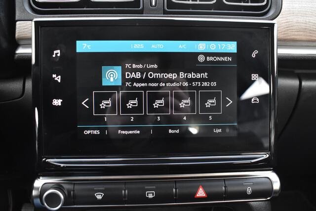 Citroen C3 PureTech 110 Shine Navi | Airco | Camera achter | Stoelverwarming |