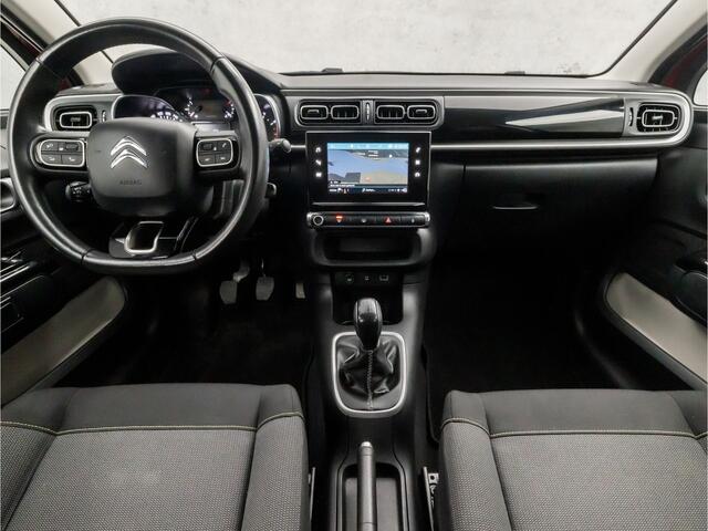 Citroen C3 1.2 PureTech S&S Shine (APPLE CARPLAY, NAVIGATIE, CAMERA, GETINT GLAS, SPORTSTOELEN, LM VELGEN, CRUISE, NIEUWE APK, NIEUWSTAAT)