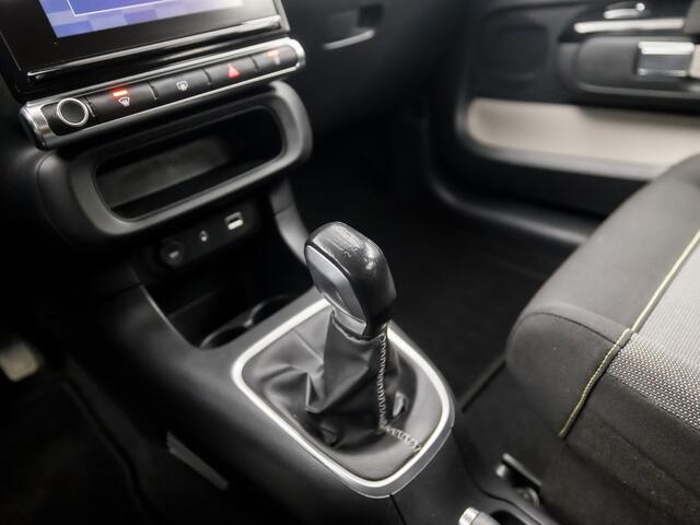 Citroen C3 1.2 PureTech S&S Shine (APPLE CARPLAY, NAVIGATIE, CAMERA, GETINT GLAS, SPORTSTOELEN, LM VELGEN, CRUISE, NIEUWE APK, NIEUWSTAAT)