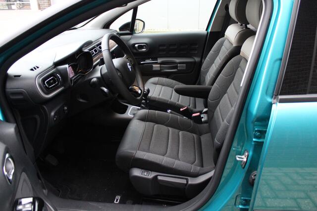 Citroen C3 1.2 PureTech Max 110 PK Cruise/Climate control, Navigatie, Camera, Apple Carplay/Android Auto, Radio/DAB, 17"LM Velgen