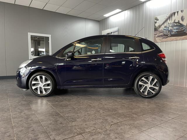 Citroen C3 1.2 PureTech Selection Climate control, Navigatie, Parkeersensoren.