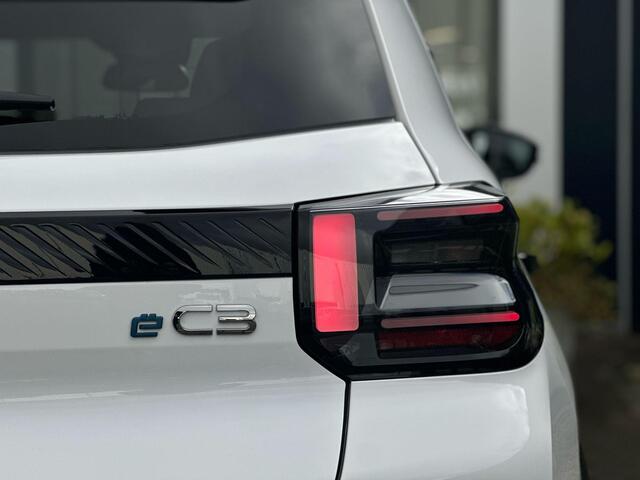 Citroen C3 Ë-C3 Max 44 kWh | Comfort Stoelen | Parkeercamera/-sensoren | Draadloze telefoonlader | Apple Carplay/Android Auto | Full LED | Navigatie | Climate Control |