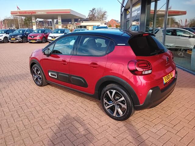 Citroen C3 1.2 PureTech Shine Automaat, Airco(automatisch), Carplay/Android auto, Navigatie, Parkeersensoren, Cruise control, Camera, Parkeerhulp, Dode hoek detector, Rijbaan detector, Elektrische ramen en spiegels, BOVAG