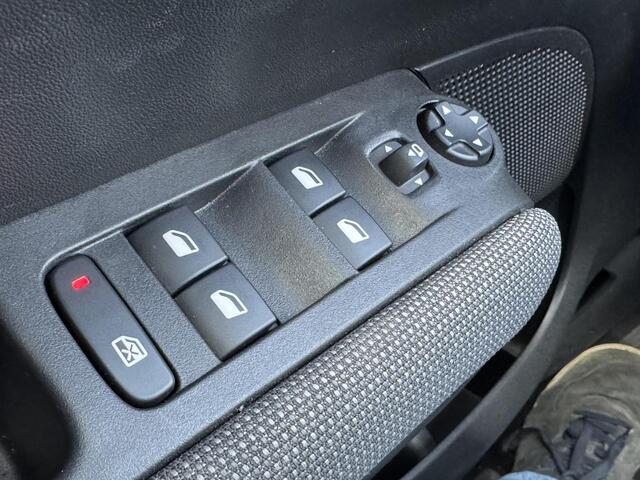 Citroen C3 Aircross 1.2 PureTech Feel | Automaat | Carplay | DAB |