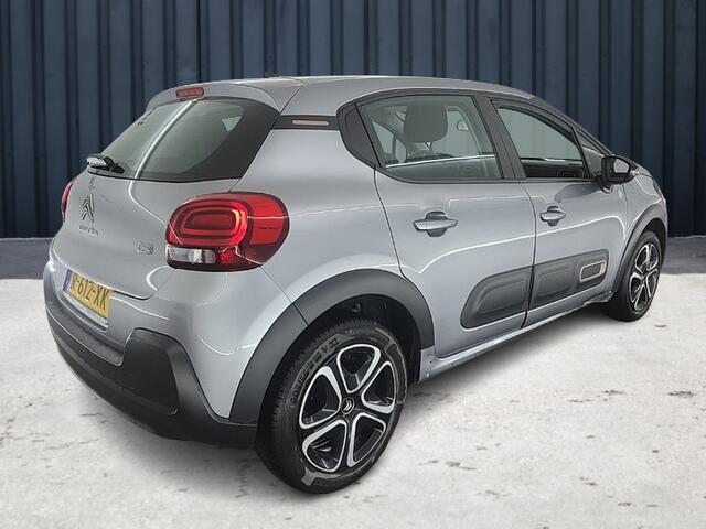 Citroen C3 1.2 PureTech C-Series (83 PK) 1e-Eig & Keurig-Onderh. BOVAG-Garantie. NL-Auto. Navigatie/Apple-Carplay/Android-Auto, Cruisecontrol, Airco, DAB, Hill-Hold, Licht-Zicht-Pakket, Privacy-Glas