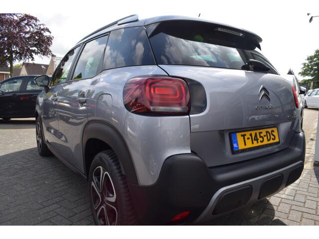 Citroen C3 Aircross 1.2 PureTech Shine Navi | Carplay | Leer | Trekhaak | Bluetooth | PDC | Cruise