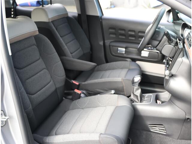 Citroen C3 1.2 83PK Max | Climate Control | Navigatie | Keyless Entry/Start | Parkeerhulp | AppleCarPlay/AndroidAuto | Cruise Control | 17"LMV | LED |