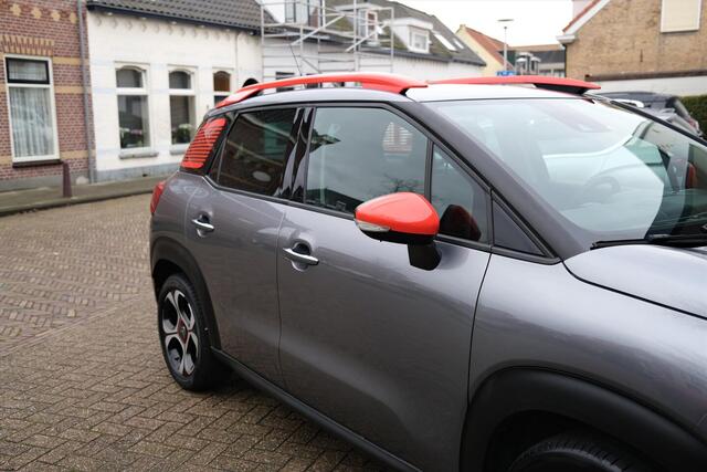 Citroen C3 Aircross PT 110 Shine Camera | Navi | Panoramisch schuif-/kanteldak