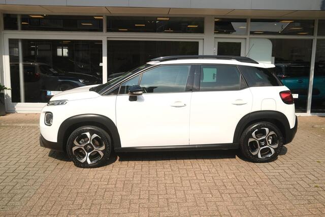 Citroen C3 Aircross PT 110 automaat Shine | Camera | Trekhaak | Panoramisch schuif- /kanteldak