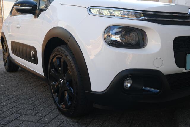 Citroen C3 C3 PT 110 Shine Automaat Navi | Apple Carplay /Android Auto | 17 "LM
